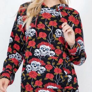 NWT LA Soul Hoodie with skulls